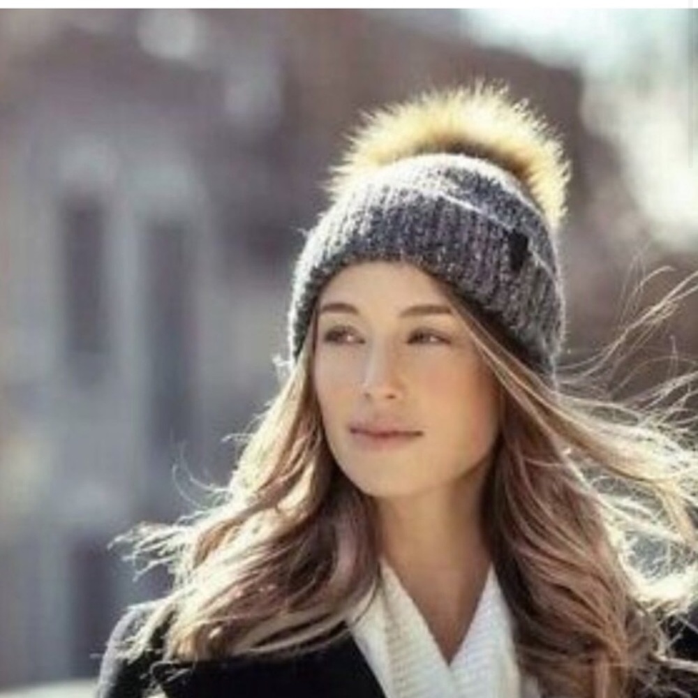 Bula Beanie With Dangling Pom-Pom